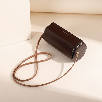 2024 NEW SIMPLE FASHION petit sac réseau rouge tout épaule unique transversale sac féminin