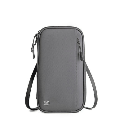 Nouveau sac à cartes multifonctionnel pour les voyages à l'étranger sac à documents portables RFID étanche à l'eau