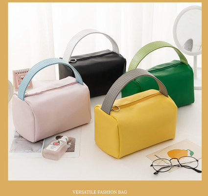 Nouveau sac de maquillage portable de grande capacité CANDY COLOR sac de voyage de toilette portable