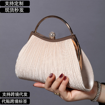 EUROPE ET LES ÉTATS-UNIS RETRO COLOR SOLID Pléché RING de la main mode verrouillé fermé sac à manger chaîne sac à dos