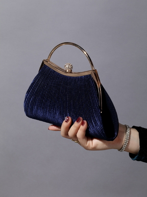EUROPE ET LES ÉTATS-UNIS RETRO COLOR SOLID Pléché RING de la main mode verrouillé fermé sac à manger chaîne sac à dos