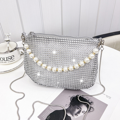 Une nouvelle poignée de perle imitation de sac à main en diamant plein sac à épaule sac explosif de fête transfrontalier sac à souper mode épaule