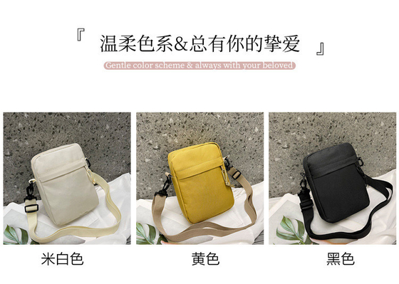 Sac à dos en tissu de sport pour hommes en couleur simple et solide Téléphone portable Sac à dos avec une épaule