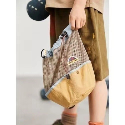 Le sac à dos des enfants, le sac de basket-ball, le sac de jouets de mode, le sac de rangement.