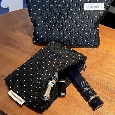 Polka DOT NOIR MAQUEAUGE sac de douceur de soins de la peau de stockage sac de transport porte-monnaie porte-porteuse sac à main de voyage de lavage