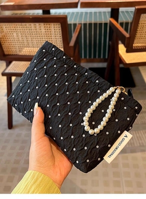 Polka DOT NOIR MAQUEAUGE sac de douceur de soins de la peau de stockage sac de transport porte-monnaie porte-porteuse sac à main de voyage de lavage