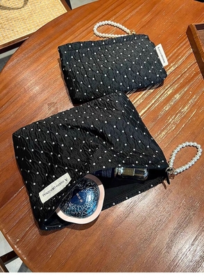 Polka DOT NOIR MAQUEAUGE sac de douceur de soins de la peau de stockage sac de transport porte-monnaie porte-porteuse sac à main de voyage de lavage