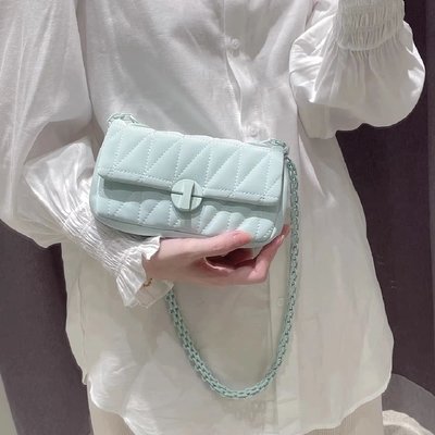 2024 PRIMÈRE/ÉTÉ NOUVEAUTE TEXTURE de haute qualité petit sac femme chaîne de diamant épaule sous-bracelet
