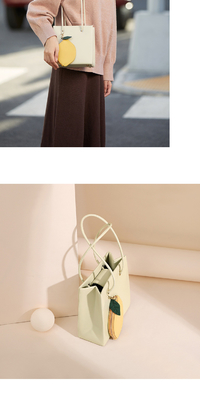 2024 LA NOUVELLE MODE BOURSE FEMMENNE UNE-ÉPAULE Toutes les aisselles petit sac carré NICHE conception sens rétro sac transversale femme