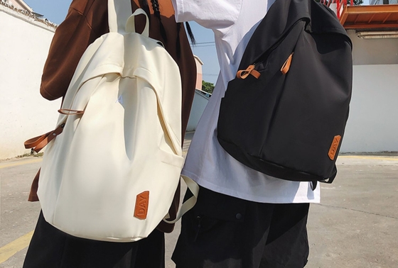 2024 NEW FASHION LIGHTWEIGHT Voyage de loisirs grande capacité lycée féminin étudiants du collège sac à dos
