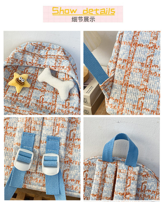 Un petit sac à chèques frais, un sac à dos pour les lycéennes, un sac à dos pour les étudiantes.