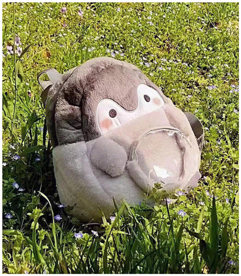 Un sac à dos pour homme, un sac à dos pour femme, un sac à dos pour élèves, un sac à dos pour élèves.
