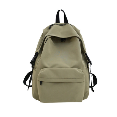 Un sac à dos pour homme, un sac à dos pour femme, un sac à dos pour élèves, un sac à dos pour élèves.