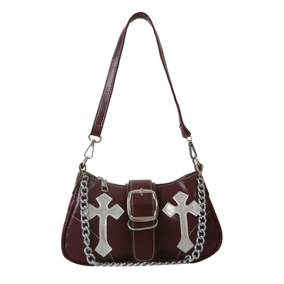 Un sac à main de haute qualité mode automne et hiver pour femmes mode de niche mode tout rétro chaîne de voyageur épaule et épaule