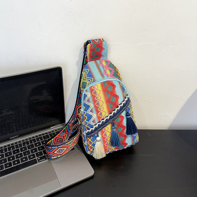 Nouveauté de la mode chinoise sac à main à épaule unique sac à main croisé rouge simple style ethnique petit sac texturé sac à poitrine sac de femme