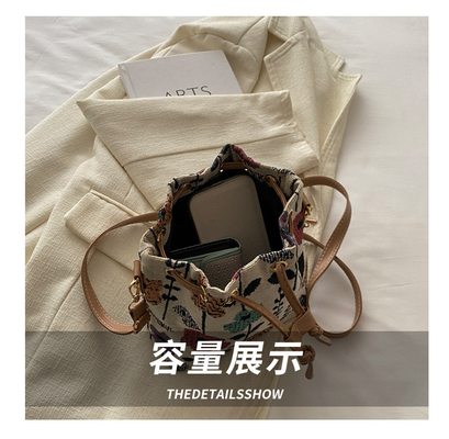 NEW CHINESE NATIONAL VENT AUSSILLE BUCKET BAG MODE SIMPLE tendance de l'été nouveau style de lin de haute qualité sens unique épaule