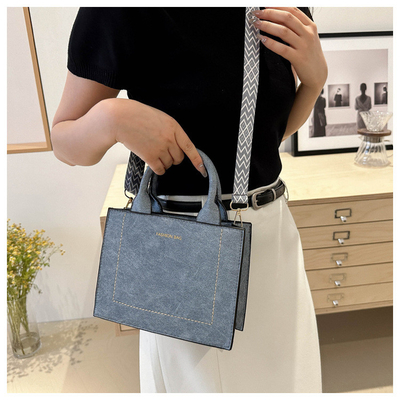 VINTAGE CHIC TEXTURED LETTER TOTE BAG sac de femme 2024 Nouveau sac à main de mode de grande capacité