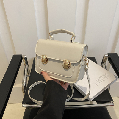 SENSION SENIOR DE RETRO Petit sac à main FEMMES 2024 Nouvelle mode d'été style étranger sac à main petit sans tout sac à main carré
