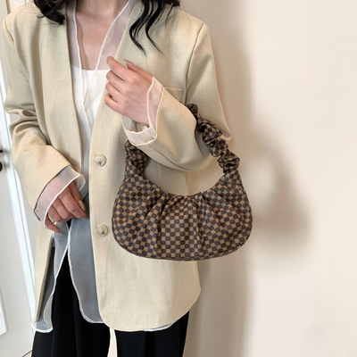 BALANCE D'HOMME NEW TREND INS TREND tout en un sac à épaule printemps et été mode nuage sac pliable