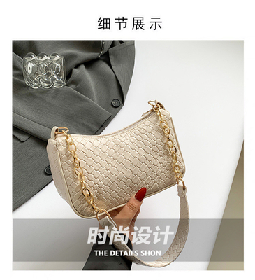 Une nouvelle tendance de la mode, une imprimante en pierre, une conception unique, un sac à main, un sac à main, une valise explosive pour femmes.