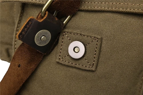 VINTAGE SECHUNK en cuir militaire toile L'ordinateur portable sac messager sacs moyen