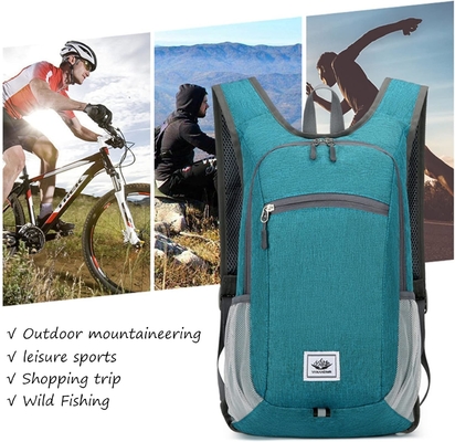 Sac à dos de randonnée 15L Ultra léger Sac à dos de randonnée pliable résistant à l'eau Sac de jour pliable pour les voyages (gris)