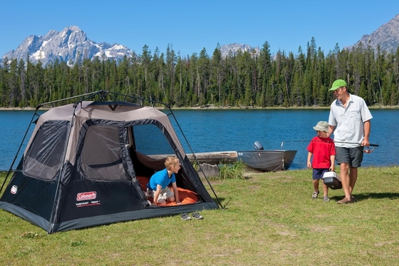 Tente de camping Coleman avec installation instantanée, tente résistante aux intempéries pour 4/6/8/10 personnes avec technologie WeatherTec, double épaisseur