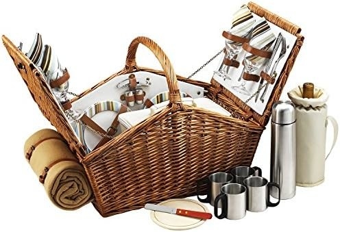 Picnic à Ascot Huntsman, panier de pique-nique à l'anglaise, avec service pour 4 personnes.