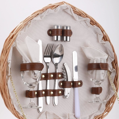 Panier de pique-nique pour 2 pique-nique en forme de cœur vide tissé en osier en saule Sac à dos à dos en bois en bois avec poignée de couvercle