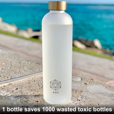 Bouteille d'eau ARCANA Arc avec marqueur d'heure - Bouteilles d'eau motivationnelles avec des heures à boire - Plastique congelé sans BPA