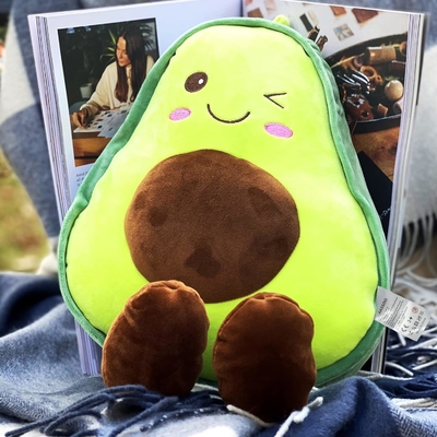 165 pouces de coussinet rempli d'avocat, fruit doux et en peluche. Jetez un oreiller en cadeau pour les enfants, un jouet en forme de nourriture pour Noël.