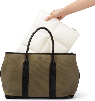Commodément gonflé manche d'ordinateur portable 13 &quot;14&quot;, couvert vers le bas des dames sac à main d'ordinateur portable
