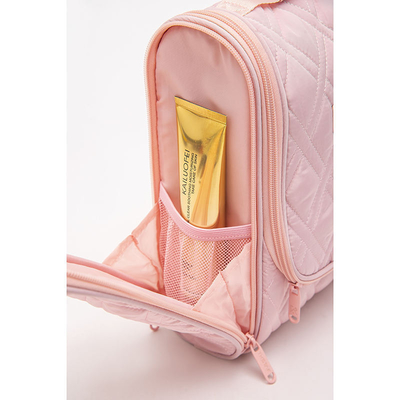 Ces sacs sont parfaits pour organiser votre maquillage et vos articles de soin.