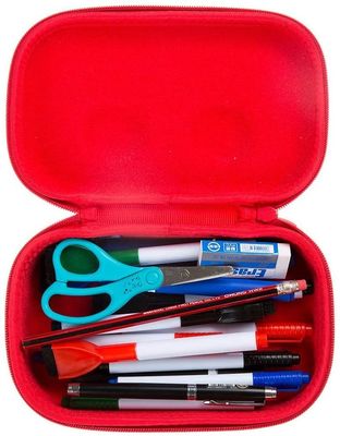 Pantone colorent les compartiments d'EVA Unicorn Pencil Case With Secret sentis par 6mm