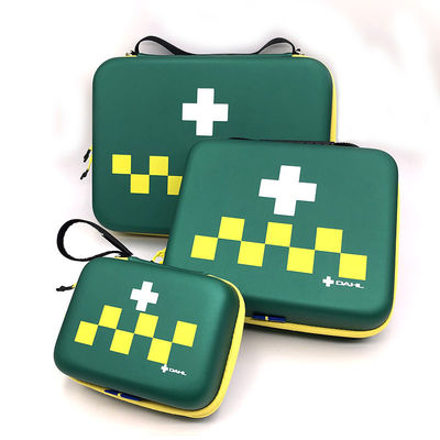 Trousse de premiers secours de qualité médicale dotée d'un étui rigide en EVA avec sangle à pochettes en maille, dragonne et tirette en métal pour un rangement sécurisé