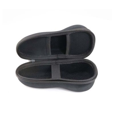 Étuis rigides légers en EVA avec dragonne et tirettes de fermeture éclair en métal offrant un rangement pour rasoir et accessoires