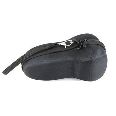 Étuis rigides légers en EVA avec dragonne et tirettes de fermeture éclair en métal offrant un rangement pour rasoir et accessoires