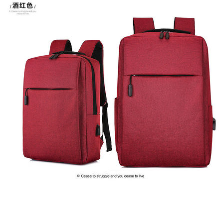Deux poches de tirette imperméabilisent le sac à dos en nylon d'ordinateur portable d'USB