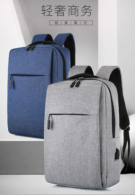 Fabrique en gros sac à dos portable étanche en nylon extérieur fermeture à glissière sac à dos portable étanche en nylon avec interface USB