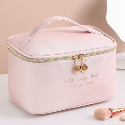 Sac cosmétique en cuir de voyage d'unité centrale d'ODM avec la doublure de Multispandex